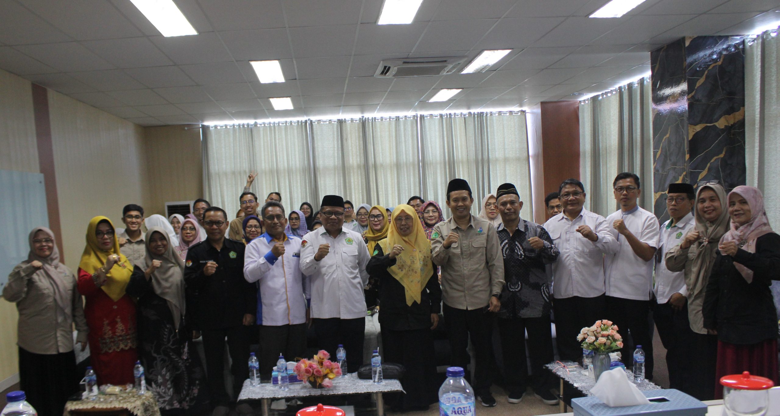 Tasyakuran Kelulusan 100% Mahasiswa PPG Batch 4 IAIN Manado Dirangkaikan Halal Bihalal, Perkuat Kebersamaan Silaturahmi